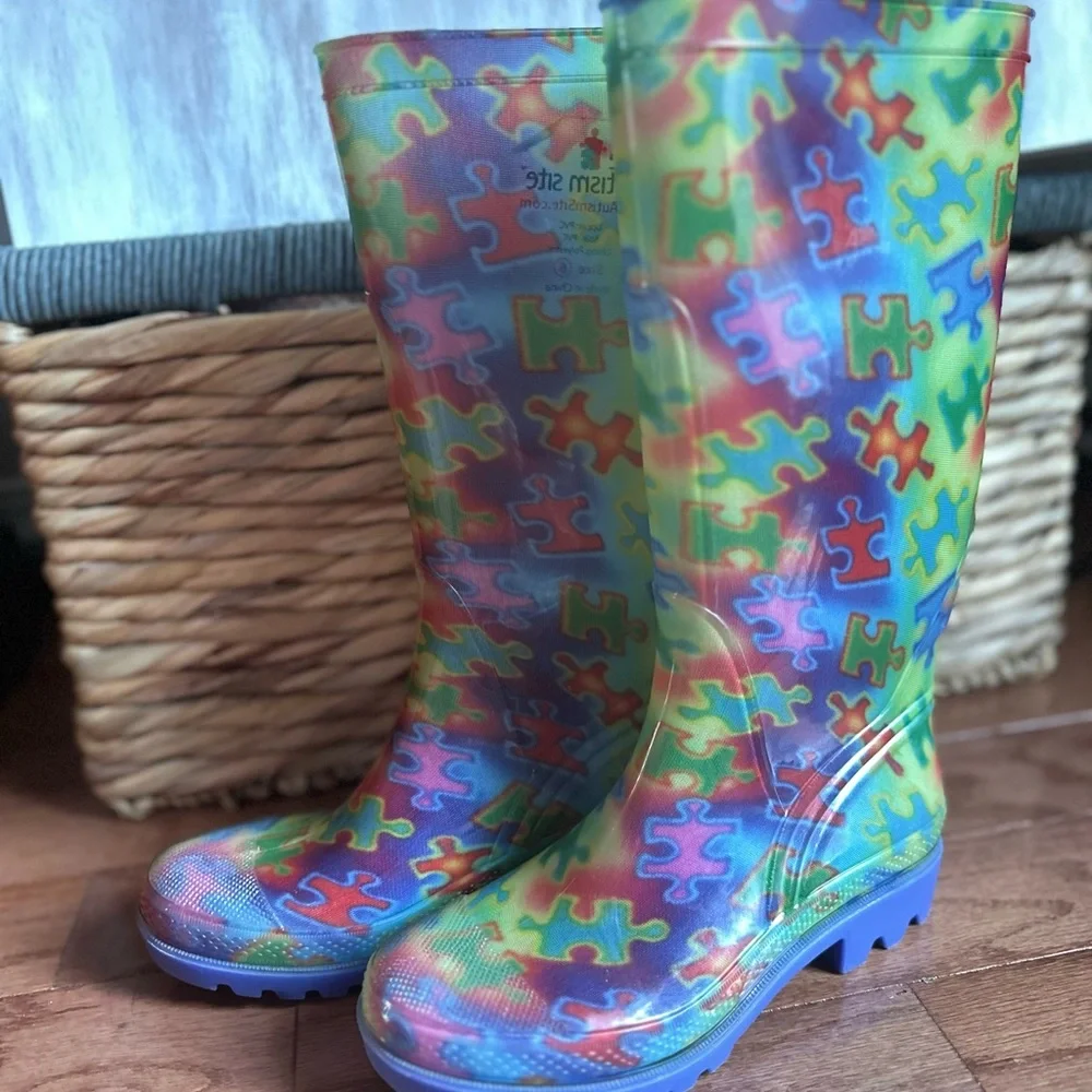 Colorful Autism Awareness Puzzle Rain Boots - Picture 2 of 6